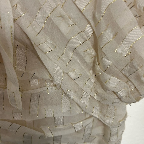 NWT WALTER BAKER DOBSON TOP. PEPLUM BOTTOM,SLEEVELESS LINED IVORY W/GOLD THREADS - Picture 6 of 6